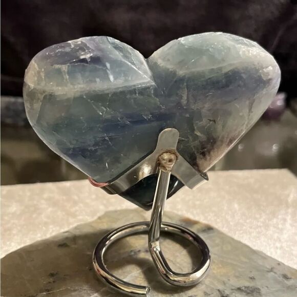 Rare Feather Fluorite Crystal Heart With Stand 365g - Picture 7 of 16